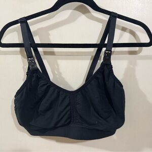 Hands Free Pumping Bra